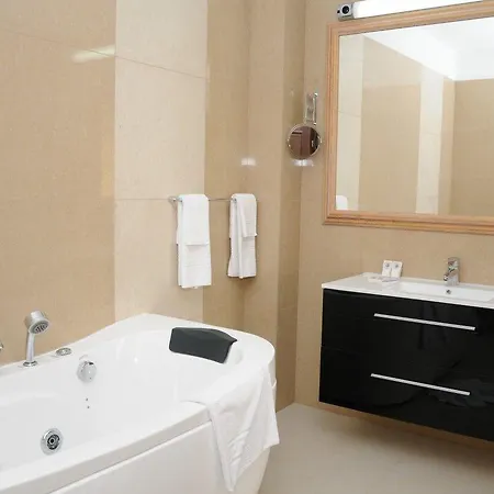 Hotel Rexton 4*