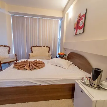 Rexton 4* Крайова