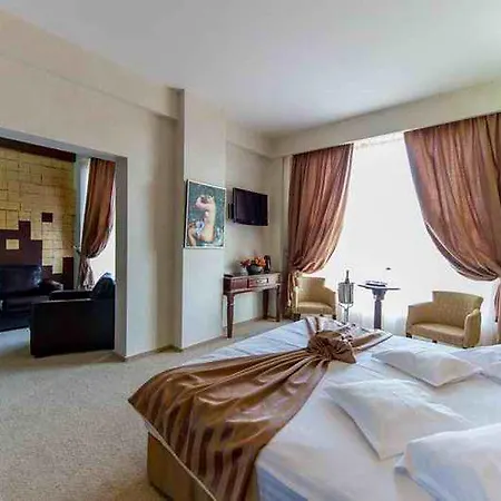 Rexton 4* Крайова