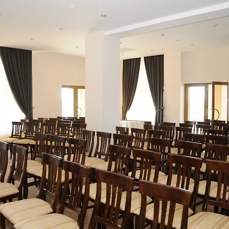 Rexton Hotel