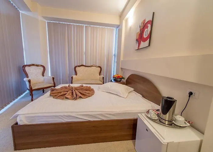 莱克斯顿酒店 4* 克拉奥华