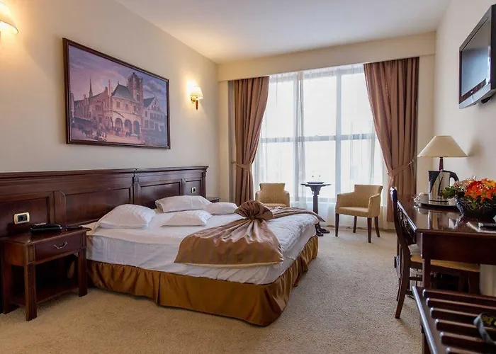 莱克斯顿酒店 克拉奥华