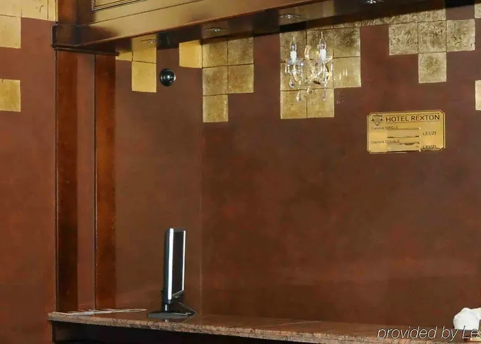 莱克斯顿酒店 酒店